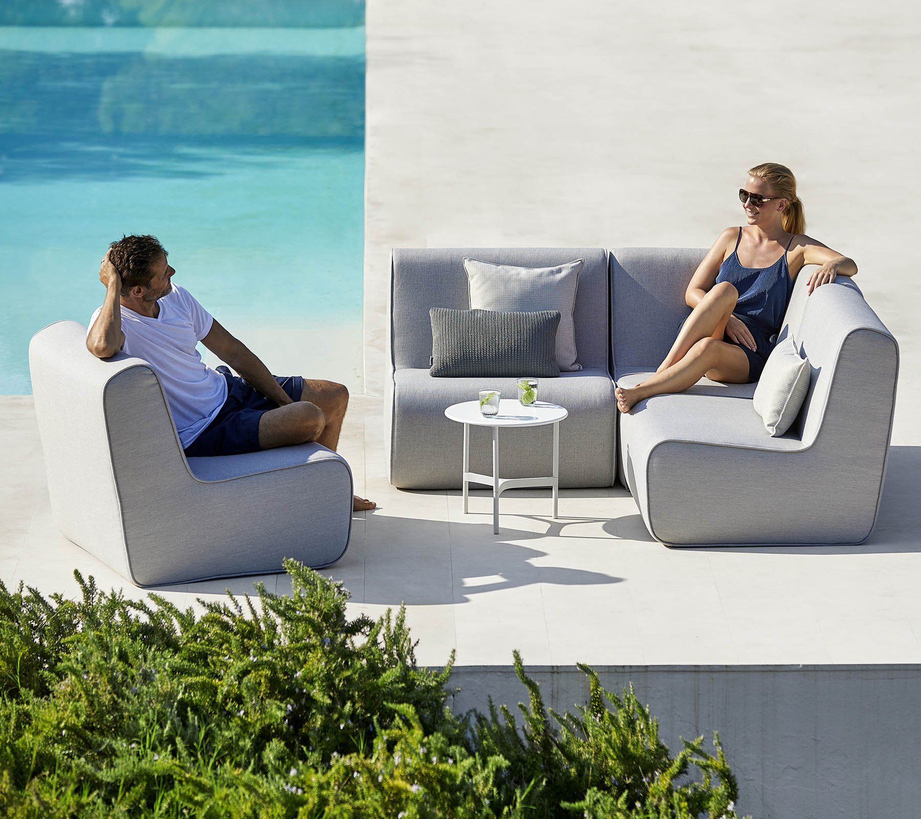 Garden Life Outdoor Living - Cane-Line FOAM Lounge kerti ülőgarnitúra Garden Life Outdoor Living - Cane-Line FOAM Lounge kerti ülőgarnitúra